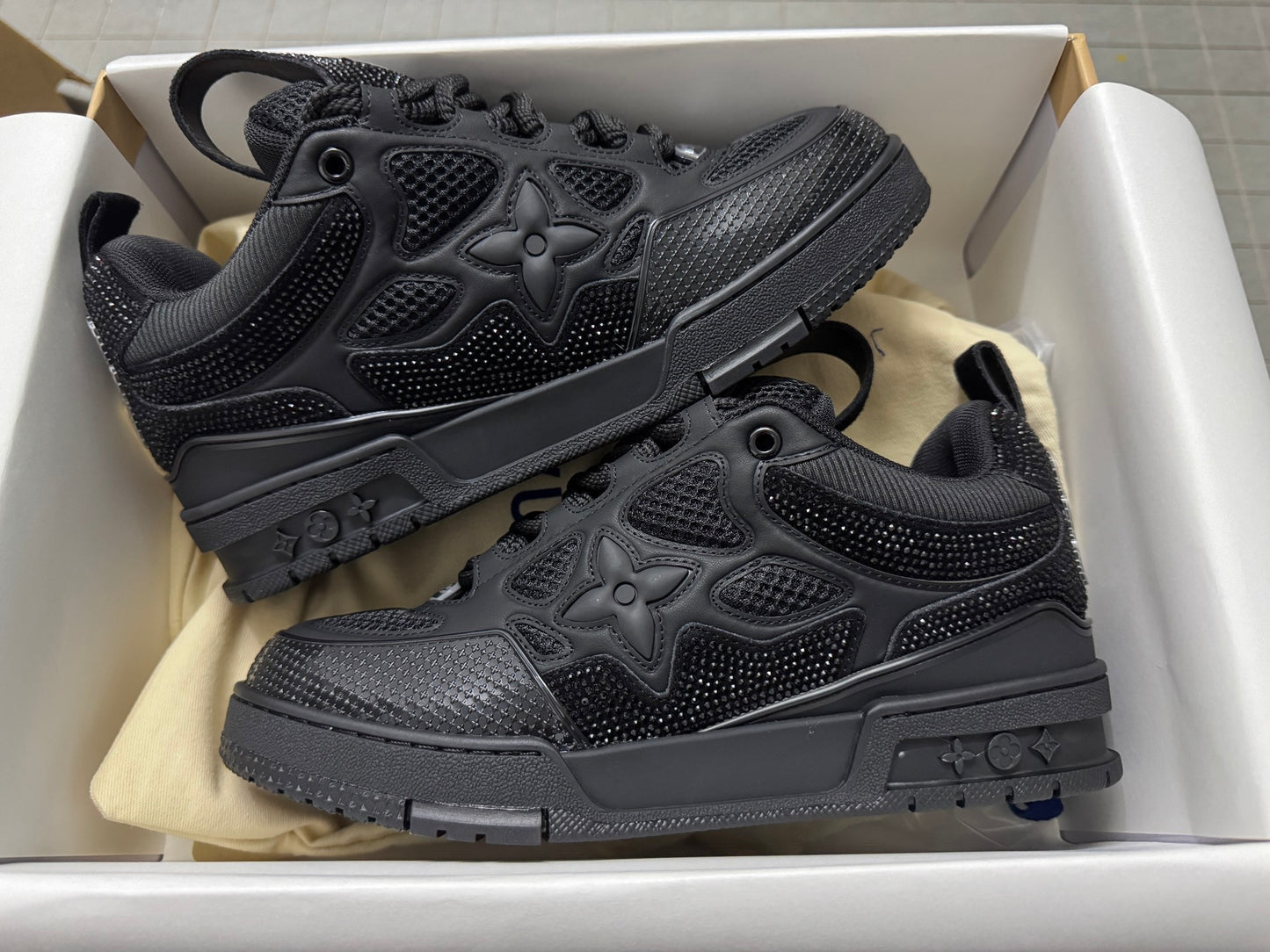 LV Skate
